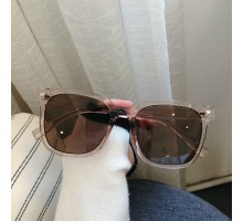 2019年流行り韓国サングラスおしゃれレトロ大きいフレーム眼鏡スクエア型サングラス女性透明ふちウェリントンめがねカラーレンズ丸顔シャンパン色ピンク偏光サングラス クリアフレーム