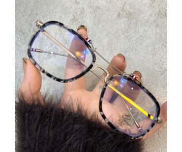 ファッション眼鏡ブルーライトカットメガネ女子ツーブリッジ メガネ韓国ウェリントン型メガネ芸能人愛用度付きレンズ度なし個性的セルフレーム