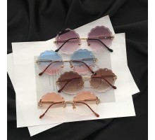 欧米インスタ映え人気大きいフレームサングラス伊達メガネ幾何学的模様丸いサングラス女性ラウンド型コーデ用紫外線UVカット眼鏡カラーレンズ有名人グラデーション色めがね　