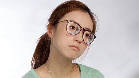 メガネ女子化粧