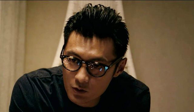 顔特徴の診断！丸メガネが似合う顔って一体どんな顔？