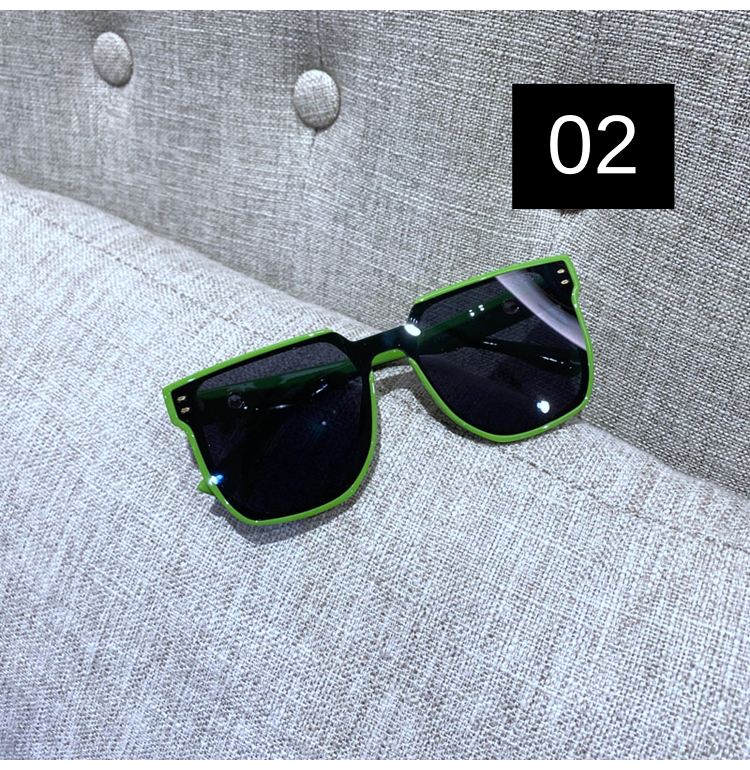 サングラス個性的一体緑色レンズ サングラスフレーム超大きい偏光メガネ