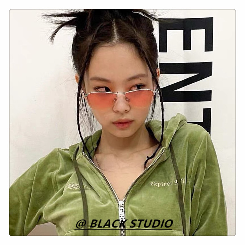 メタル ナイロールフレームブランド茶色グラデーションカラーJennie BLACKPINK