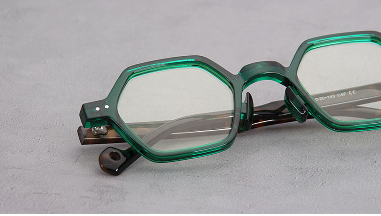 鯖江 六角形メガネ緑色TR90超軽量伊達メガネ 人気眼鏡 可愛い