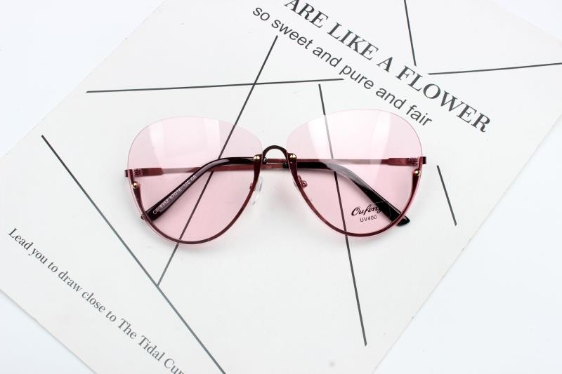 下縁デザイン眼鏡伊達メガネ個性的ナイロール眼鏡