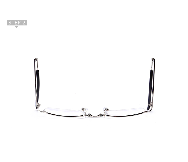 PC眼鏡シルバー色折りたたみ式老眼鏡1.5 2.0 2.5シニアグラス おしゃれ銀色